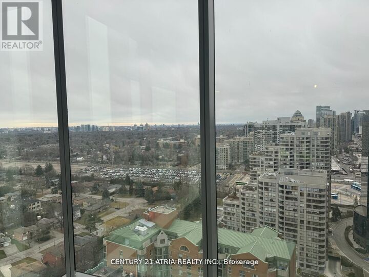 Property Photo:  8 Olympic Garden Drive 2703  ON M2M 0B9 