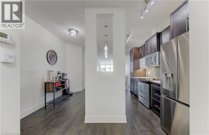Property Photo:  112 Benton Street 601  ON N2G 3H6 