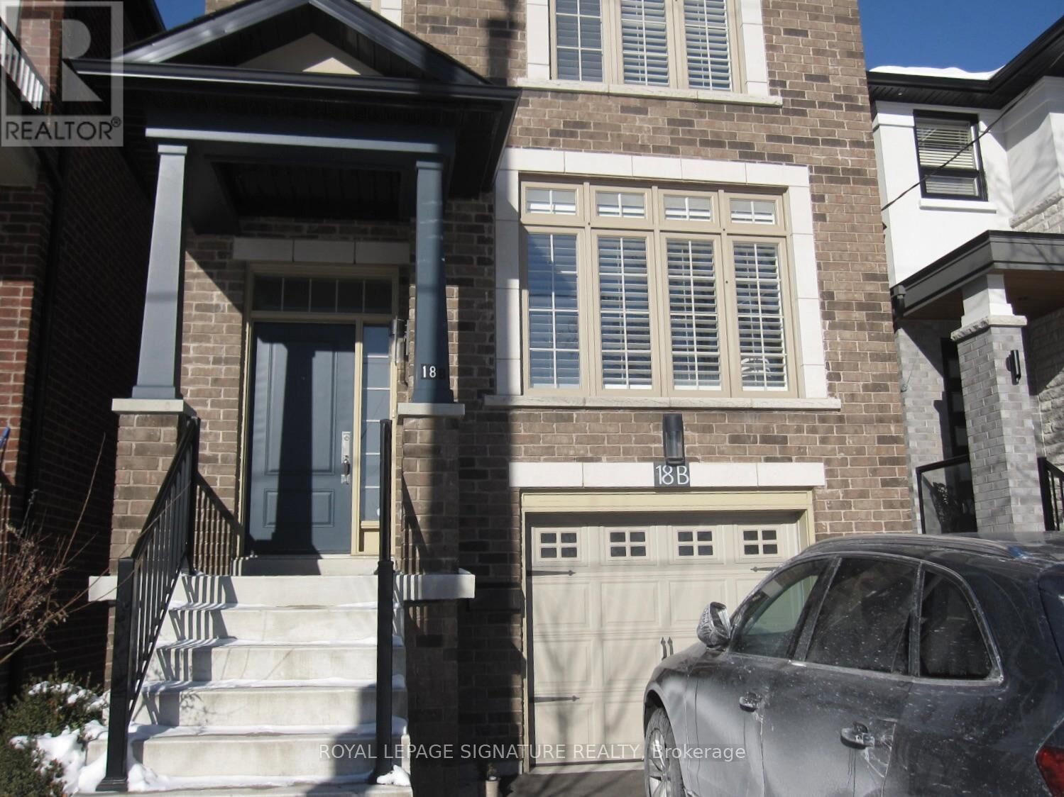 Property Photo:  18B Algoma Street  ON M8Y 1C3 
