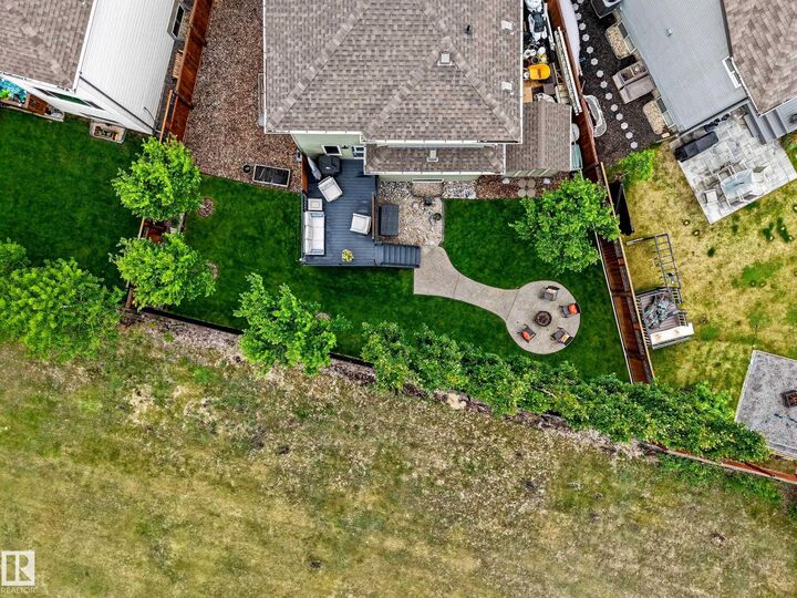 Property Photo:  1081 South Creek Wynd  AB T7Z 0L9 