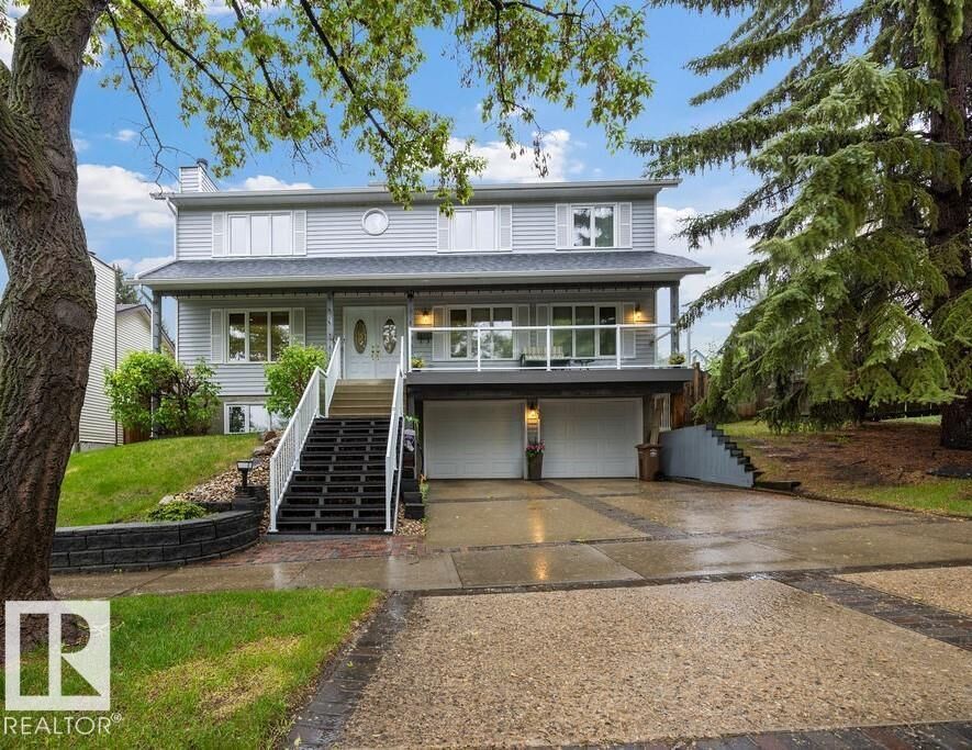 Property Photo:  31 Wentworth Crescent  AB T8N 3G7 
