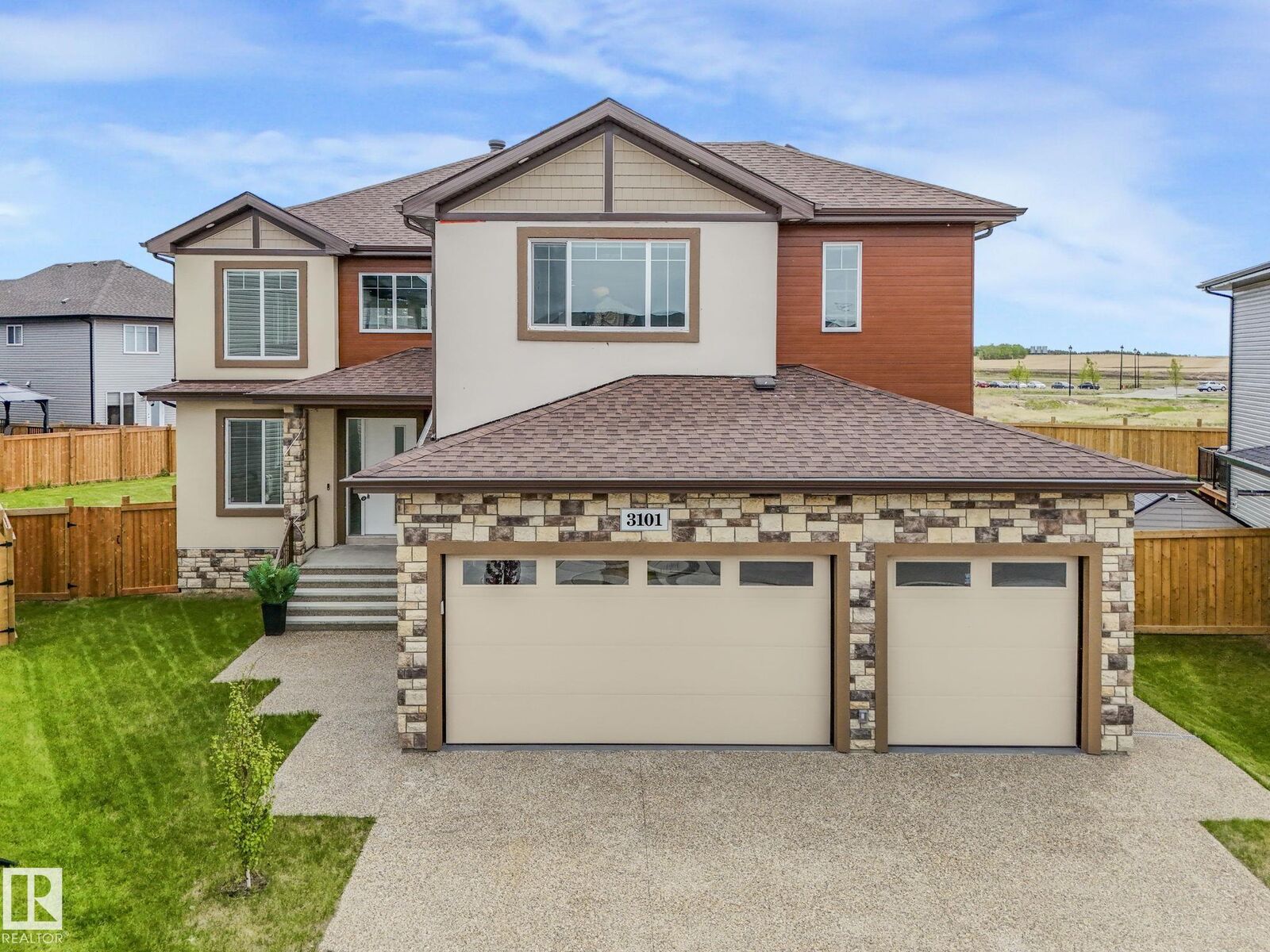 Photo de la propriété: 3101 Pelerin Crescent AB T4X 2Y1
