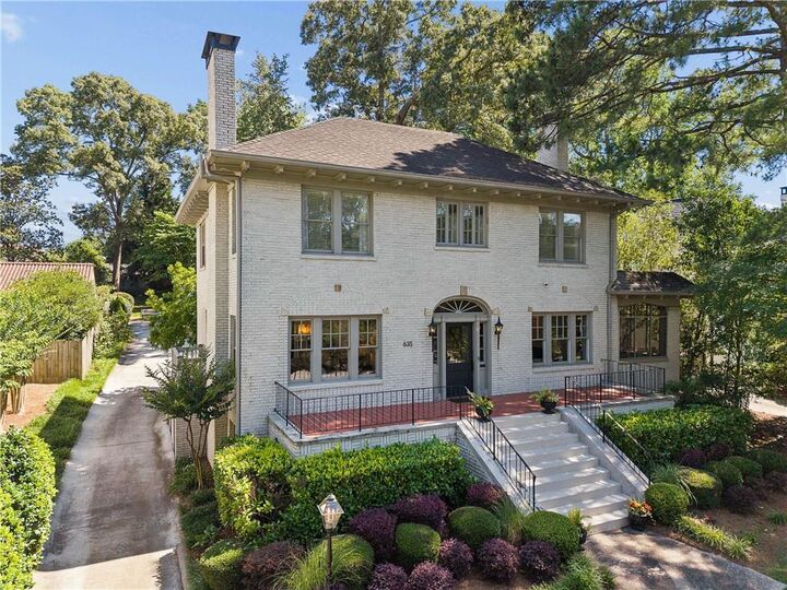 Property Photo:  635 E Morningside Drive NE  GA 30324 