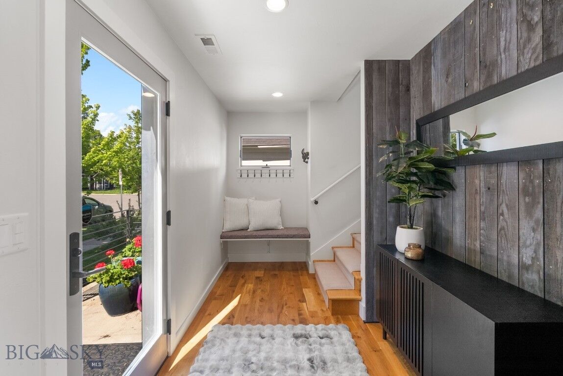 Property Photo: 817 W Story Street MT 59715