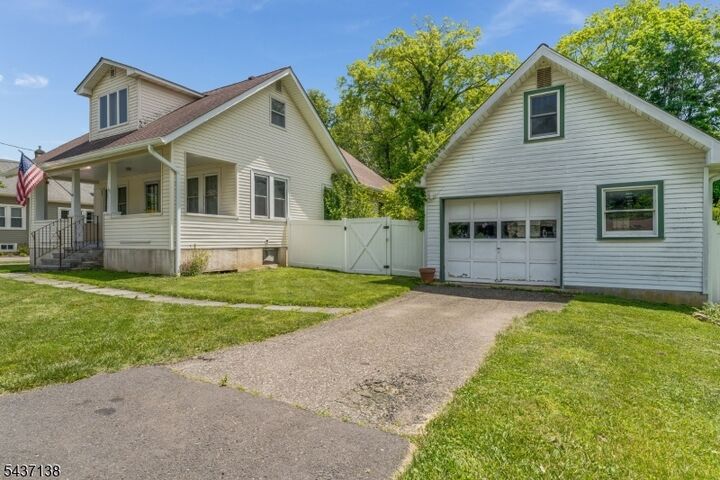 Property Photo:  111 W Main St  NJ 08829 