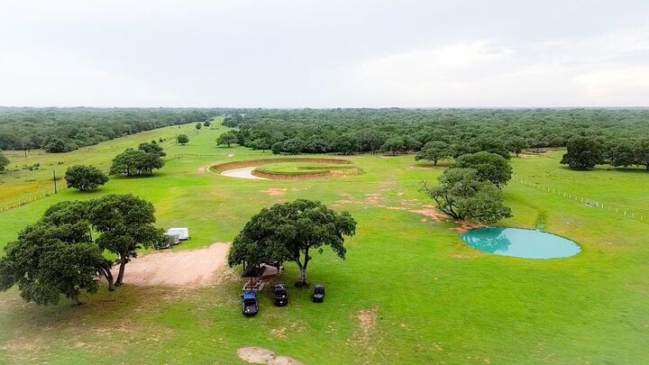 Property Photo:  986 Private Road 1024  TX 77964 