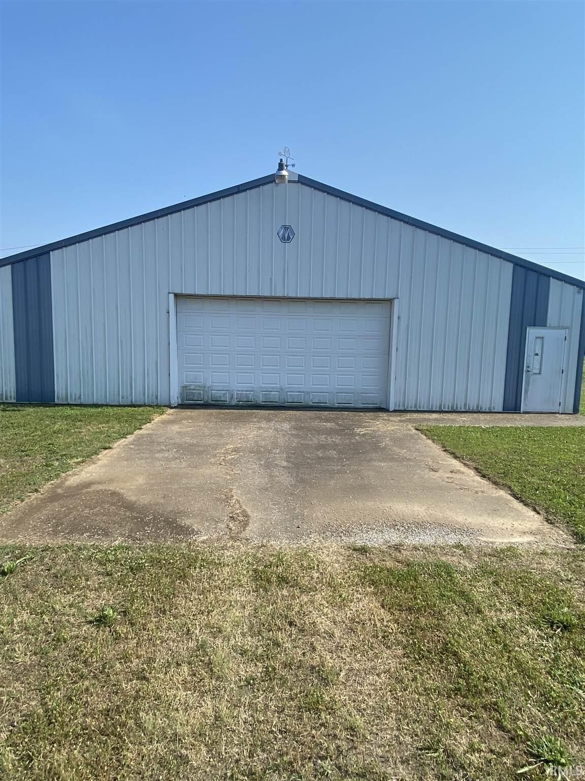 Property Photo:  1790 W Fourth Street  IN 47620 