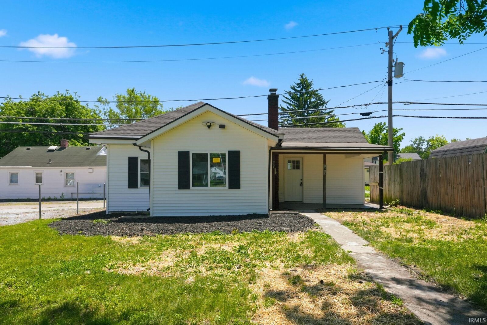 Property Photo: 1721 W 4th Street IN 46808