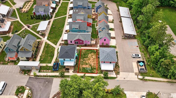 Property Photo:  1254 E Short Street  IN 47401 
