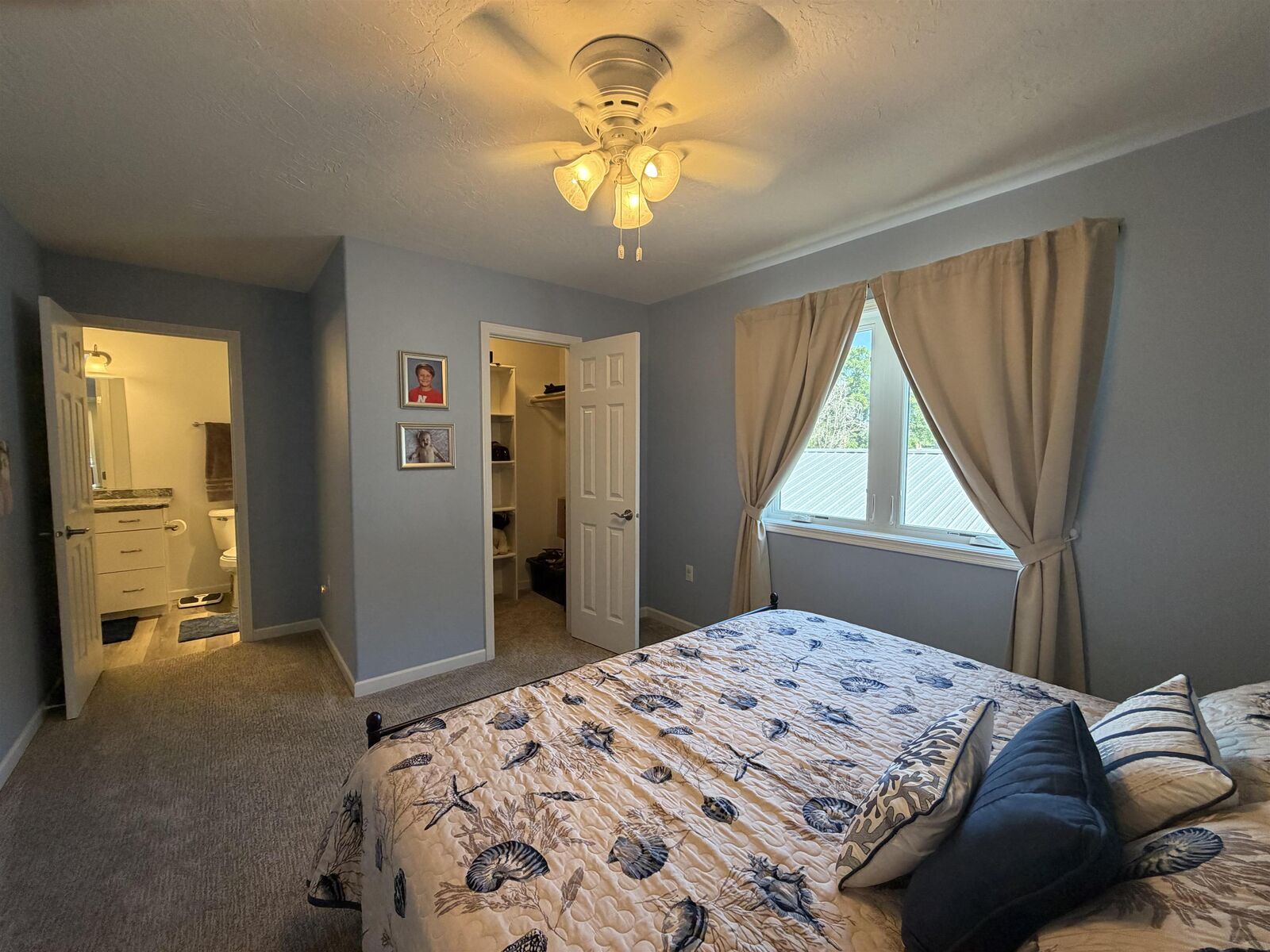Property Photo:  644 Frontier Lane  NE 69101 