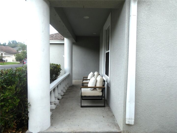 Property Photo:  3203 Sunwatch Drive  FL 33544 