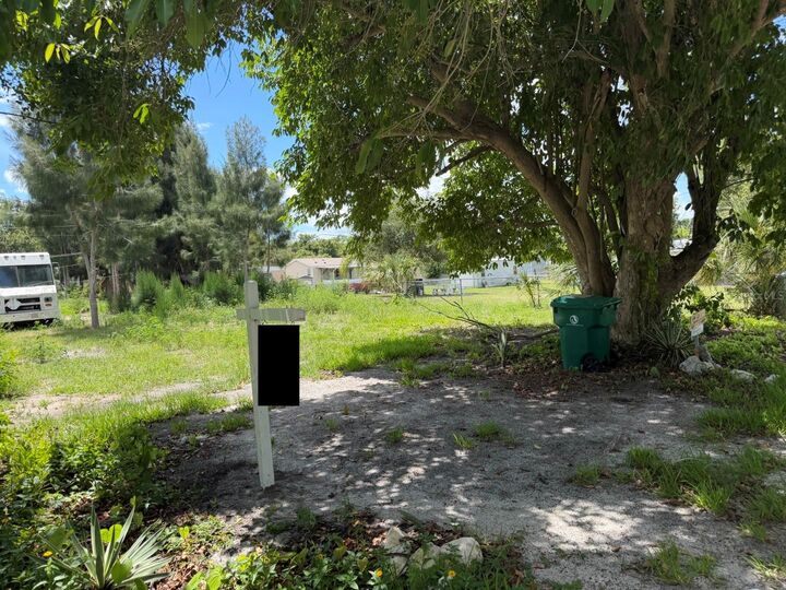 Property Photo: 5497 Maze Drive FL 33982