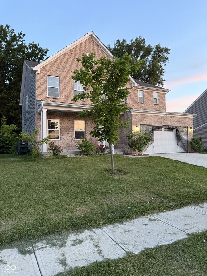 Property Photo:  2679 Spurlock Lane  IN 46143 