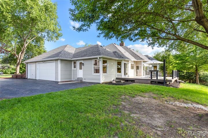 Property Photo:  653 Killary Down  MO 63304 