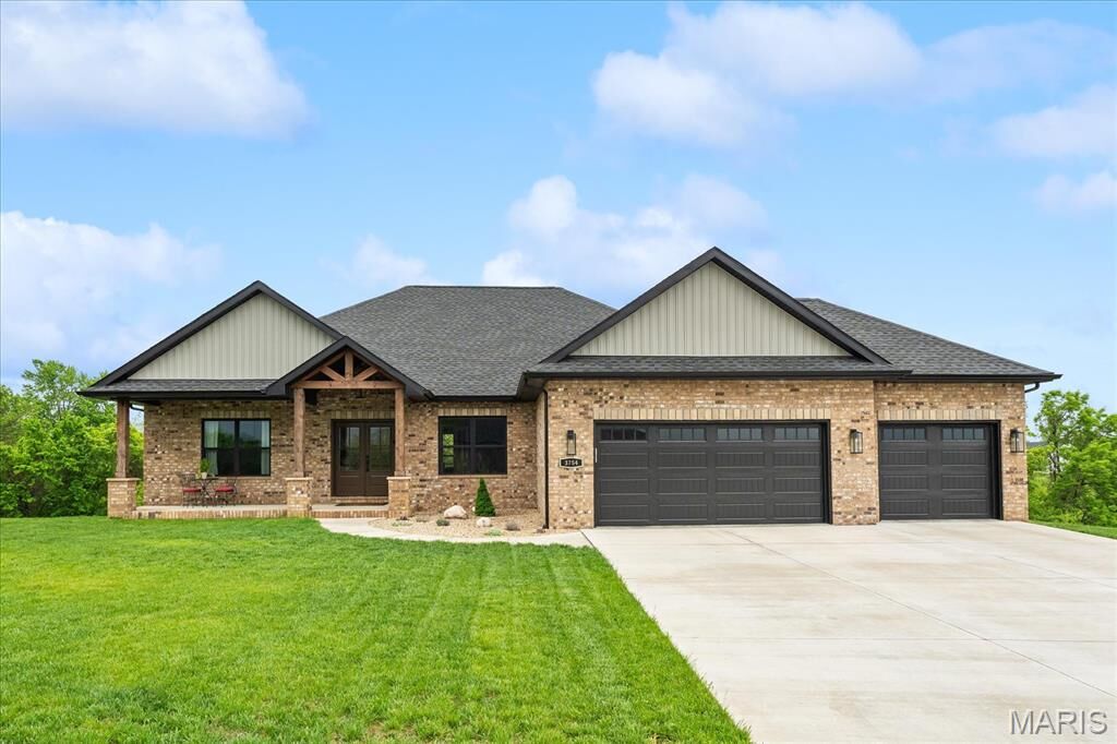 Property Photo:  3754 Thicket Drive  IL 62221 