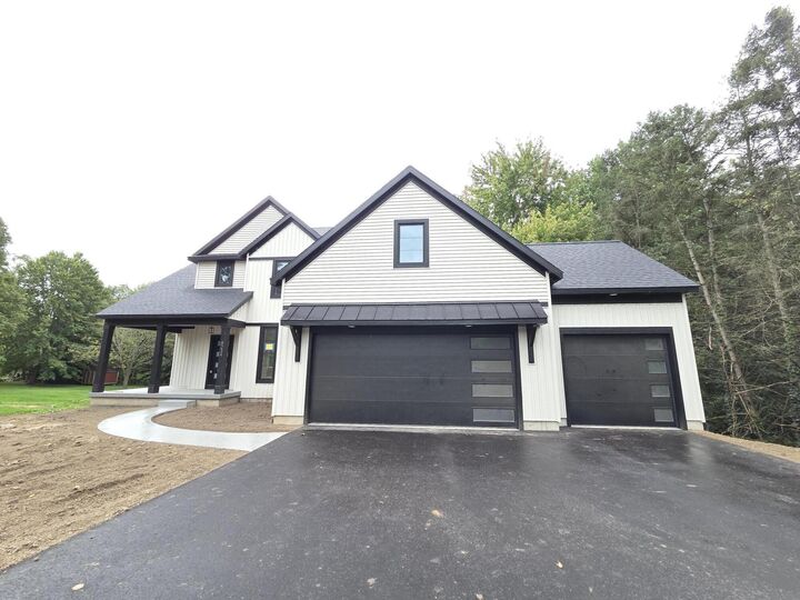 Property Photo:  8234 Cascade Road SE  MI 49301 