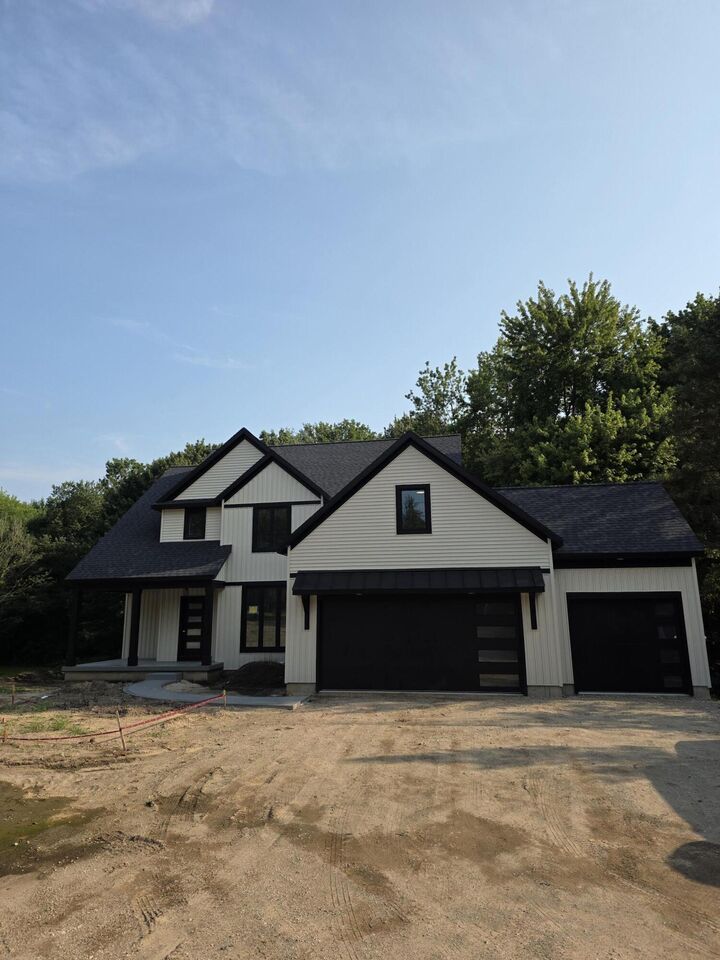 Property Photo:  8234 Cascade Road SE  MI 49301 