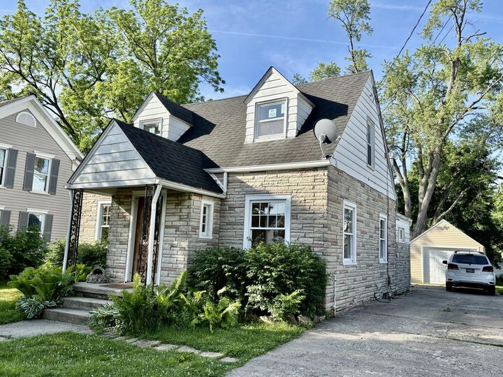 Property Photo:  231 Monroe Street  MI 49230 