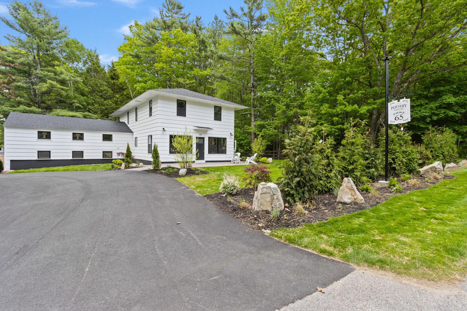 Property Photo:  65 Middle Road  ME 04105 