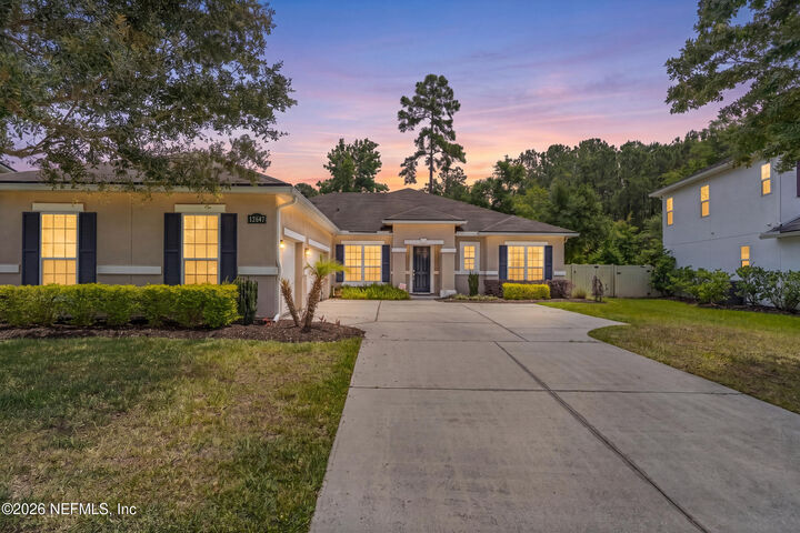 Property Photo:  12647 Julington Oaks Drive  FL 32223 