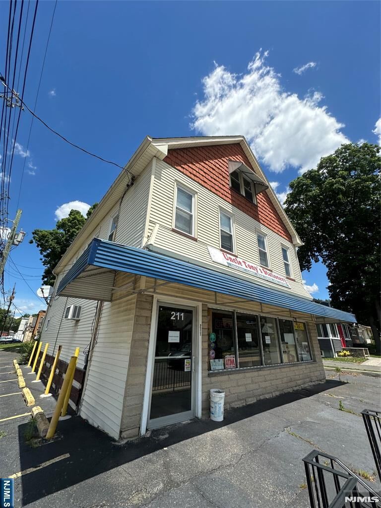 Property Photo: 213 Van Winkle Avenue NJ 07506