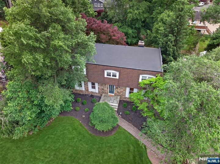 Property Photo:  559 Wayne Drive  NJ 07675 