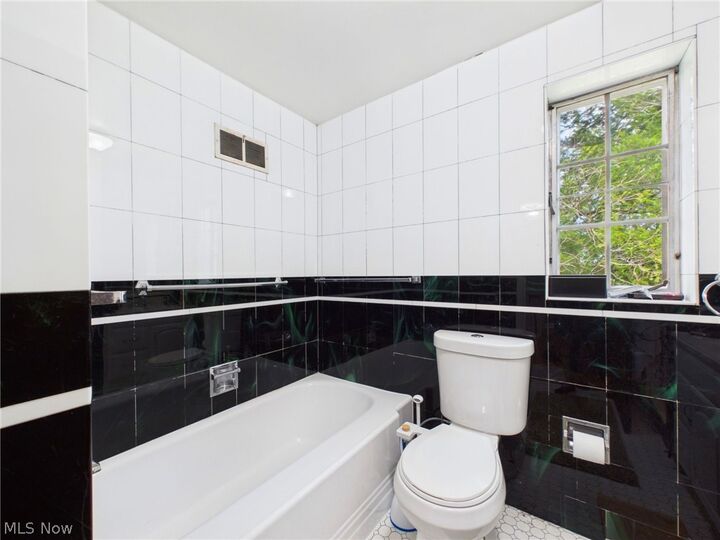 Property Photo:  683 E Ford Avenue  OH 44203 