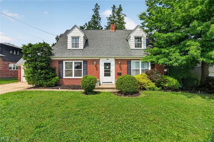 Property Photo:  683 E Ford Avenue  OH 44203 