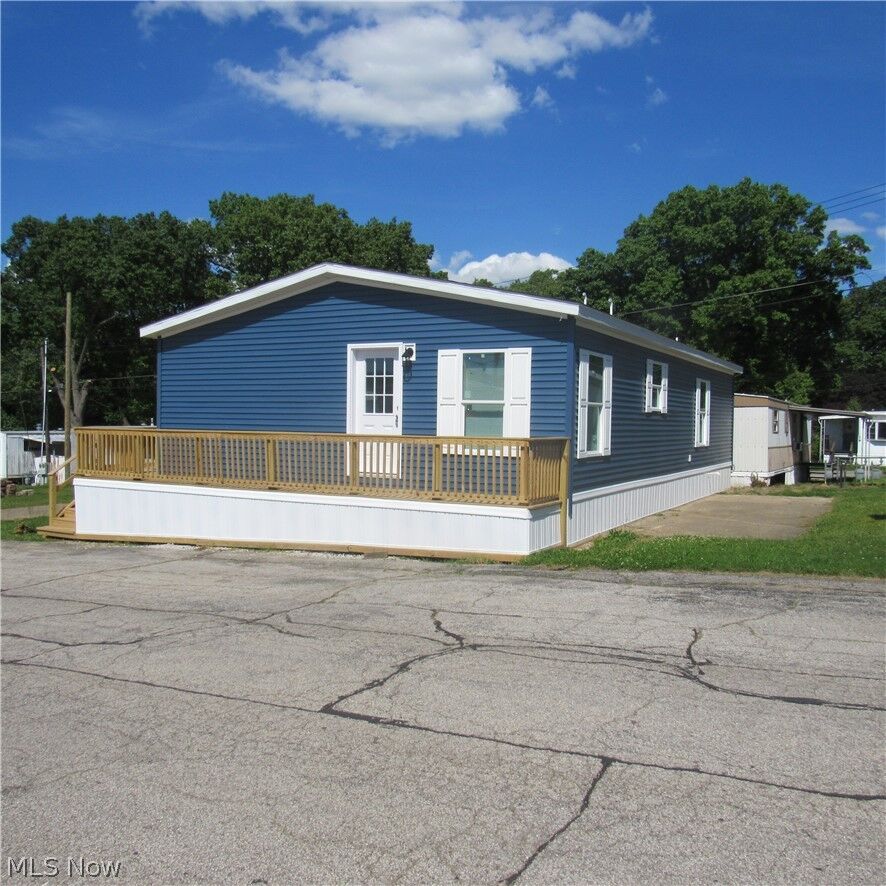 Property Photo: 3785 S Main Street OH 44319