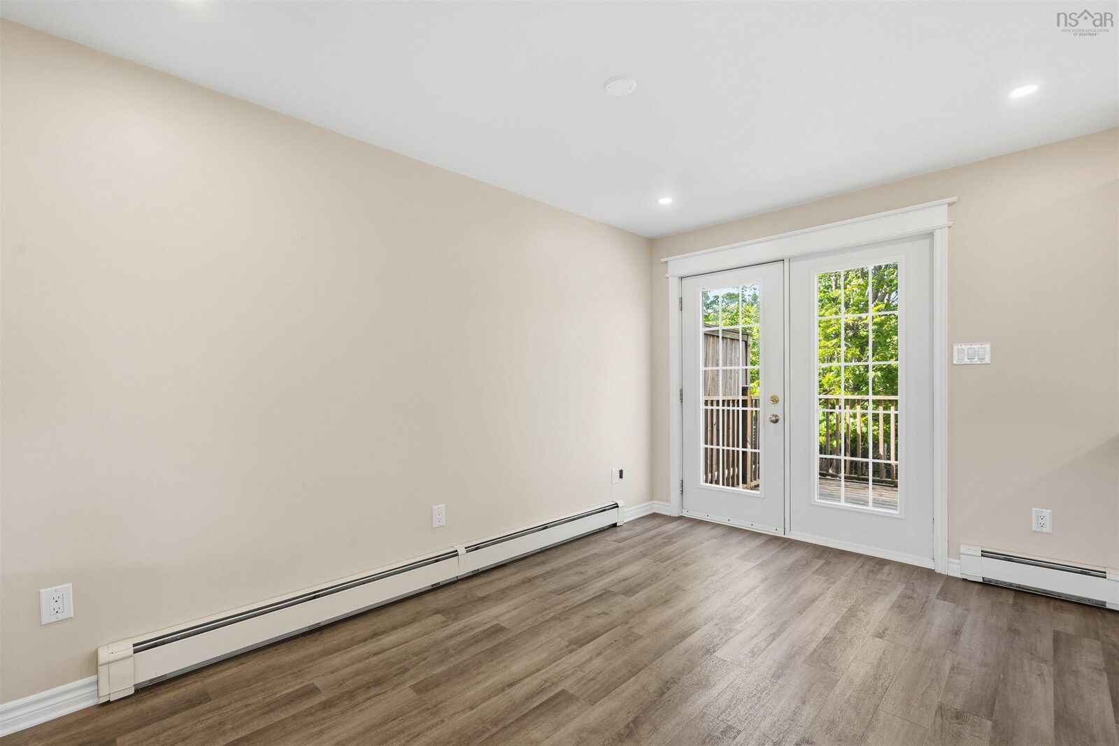 Property Photo:  46 Batten Crescent  NS B4A 3G2 
