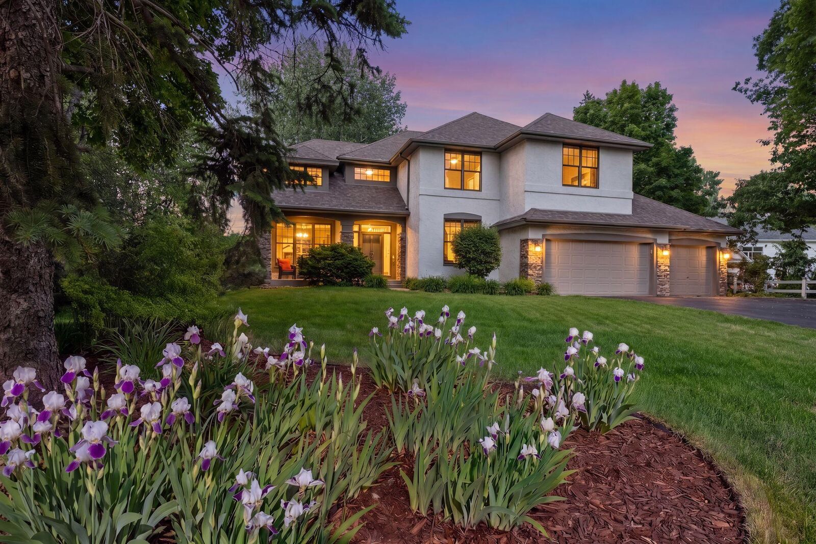 Property Photo:  830 Fox Path Court  MN 55340 