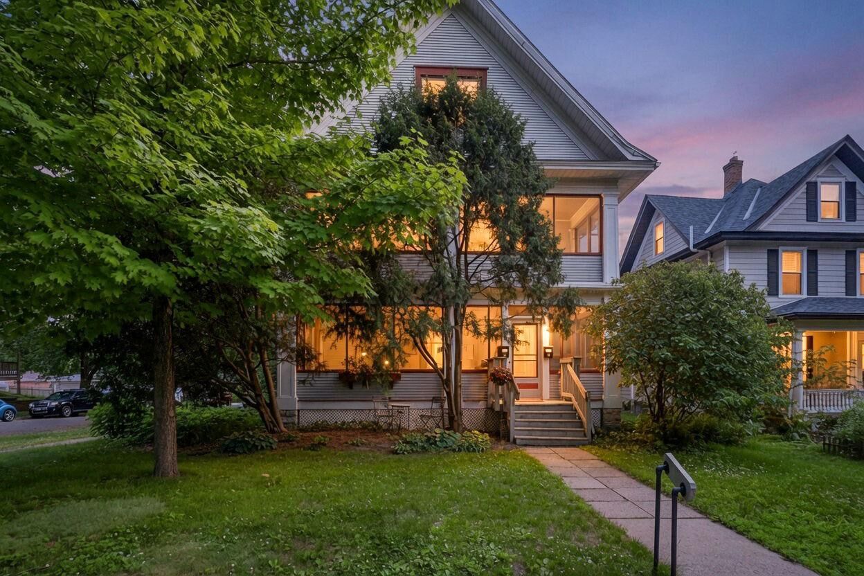 Property Photo: 1854 Laurel Avenue MN 55104
