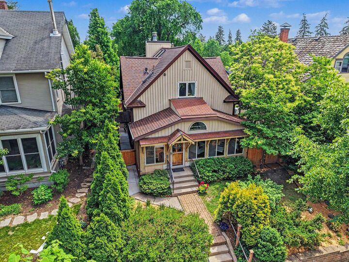 Property Photo:  3549 Humboldt Avenue S  MN 55408 
