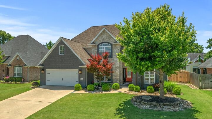 Property Photo: 4506 W Creekview Drive AR 72758