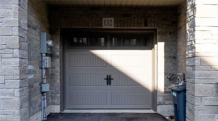 Property Photo:  77 Diana Avenue 132  ON N3T 0G7 