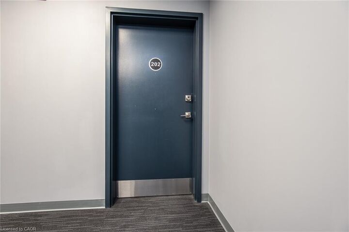 Property Photo:  10 Queen Street 202  ON N5R 3H8 