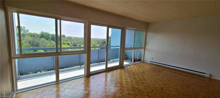 Property Photo:  105 Conroy Crescent 505  ON N1G 2V5 