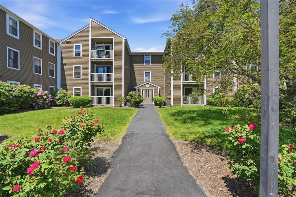 Property Photo:  3 Marc Dr 3B1  MA 02360 