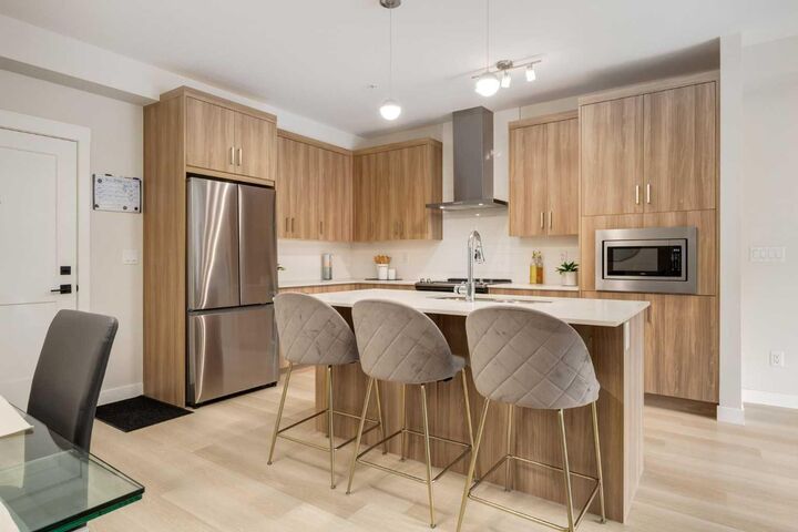 Property Photo:  200 Seton Circle SE 3205  AB T3M 3N8 