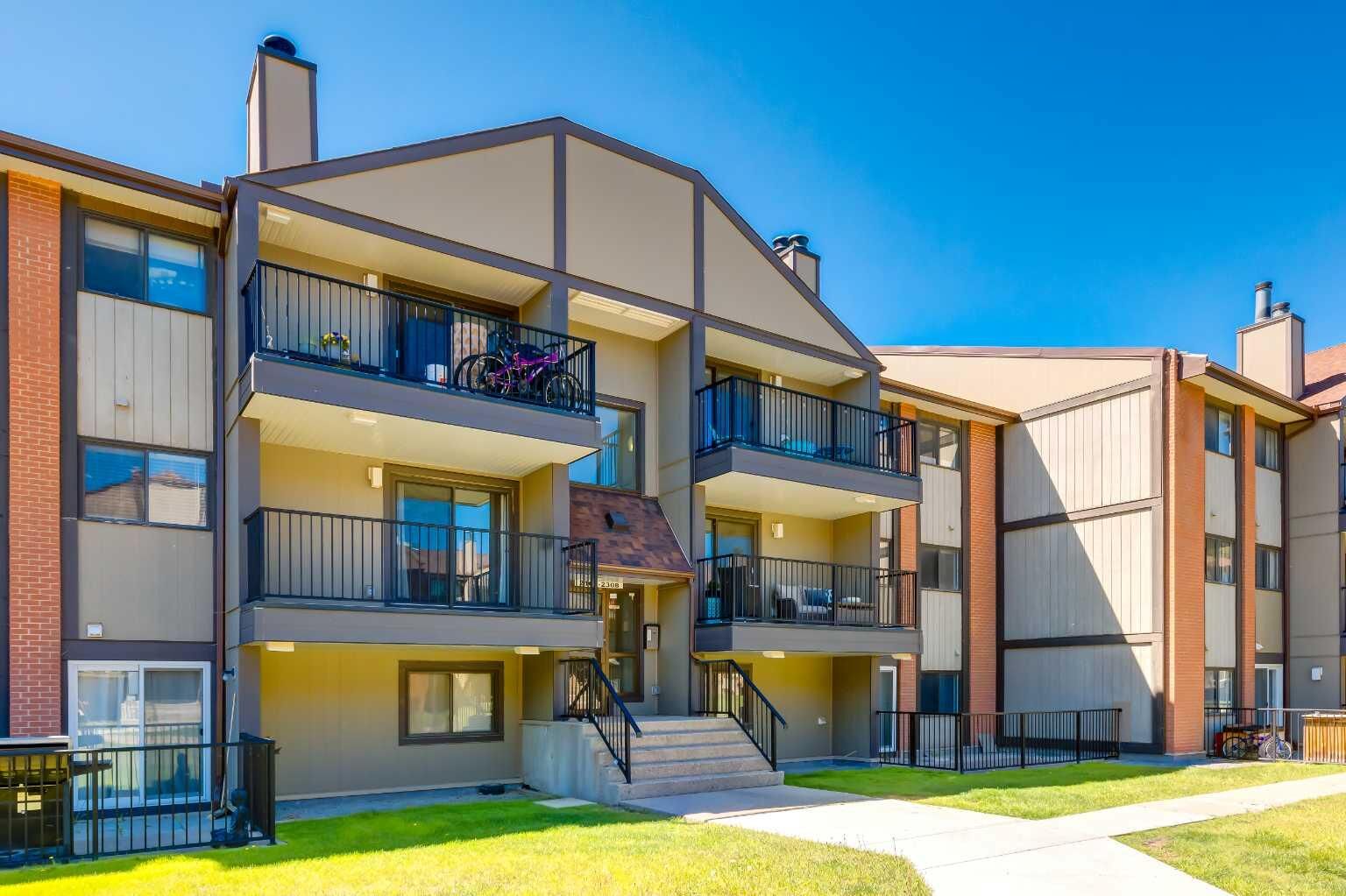Property Photo:  13045 6 Street SW 2208  AB T2W 5H1 