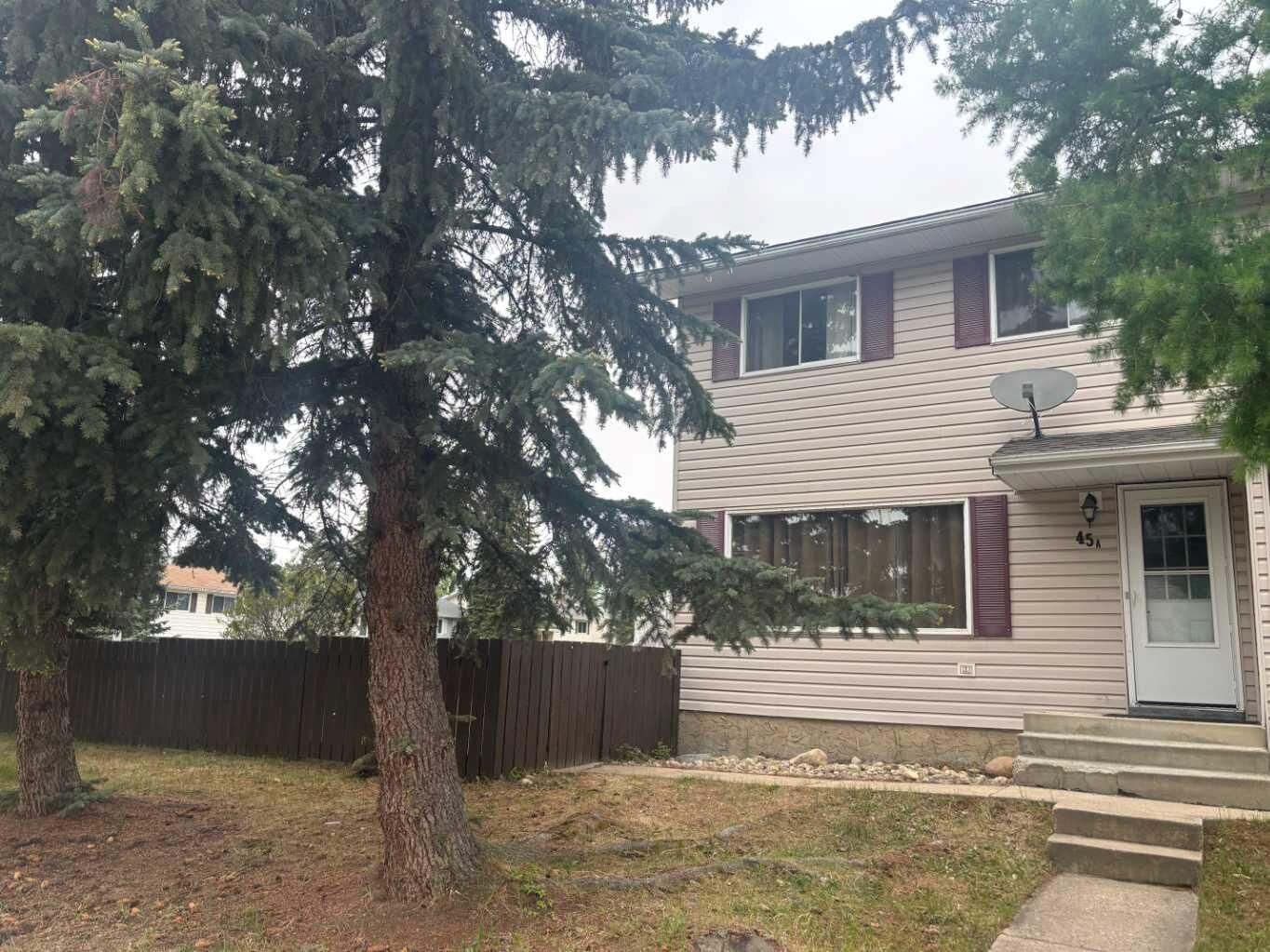 Property Photo:  45A Kallbom Crescent  AB T7S 1E3 