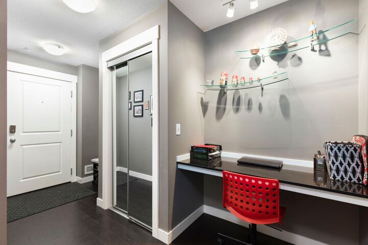 Property Photo:  240 Skyview Ranch Road NE 3206  AB T3N 0P4 