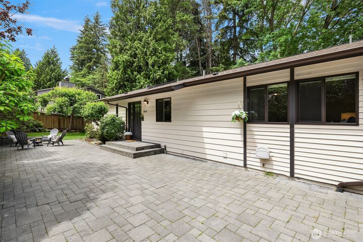 Property Photo:  8634 NE 169th Street  WA 98028 