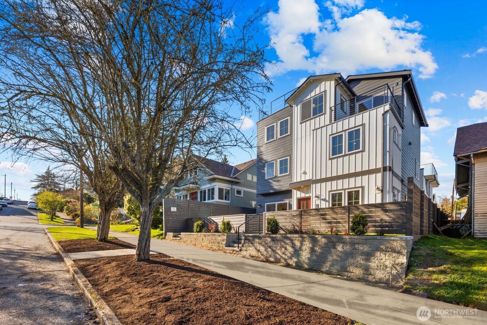 Property Photo:  1004 N 48th Street  WA 98103 