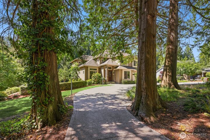 Property Photo: 20125 SE 24th Street WA 98075
