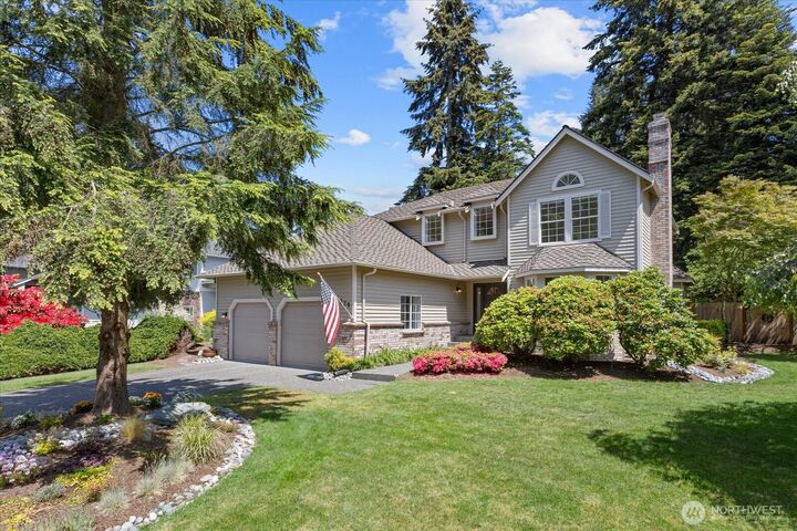 Property Photo:  1329  141st Street SE  WA 98012 
