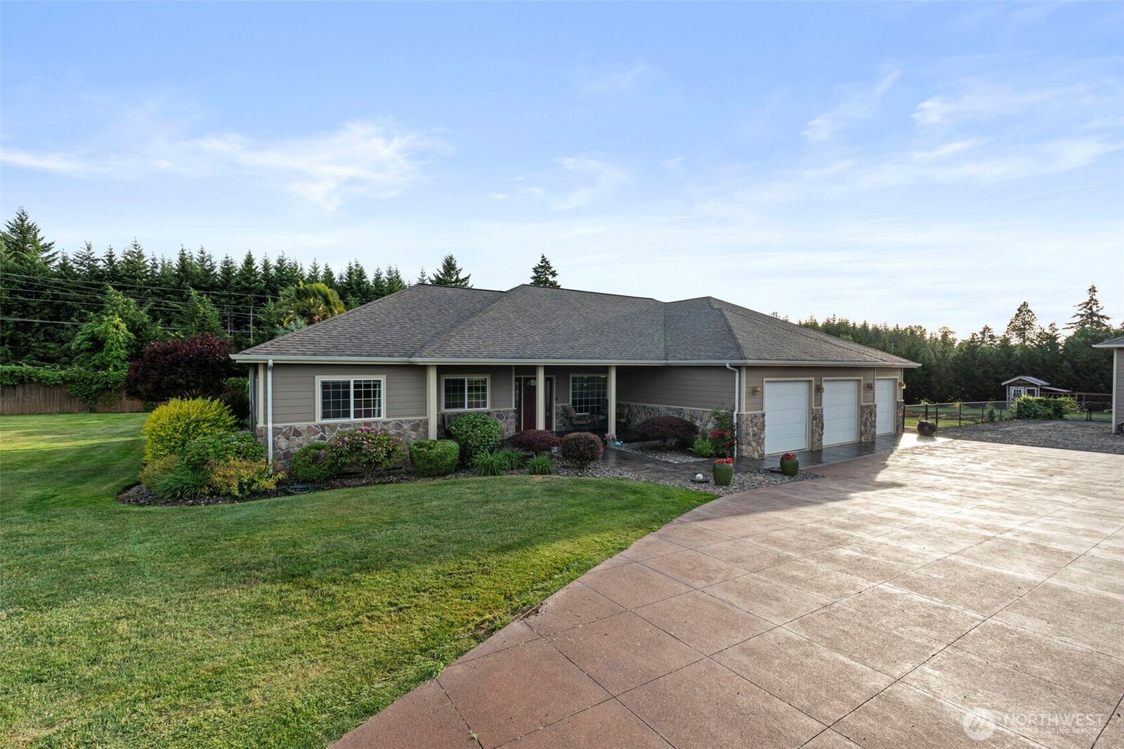 Property Photo:  107  Woodcrest Drive  WA 98532 