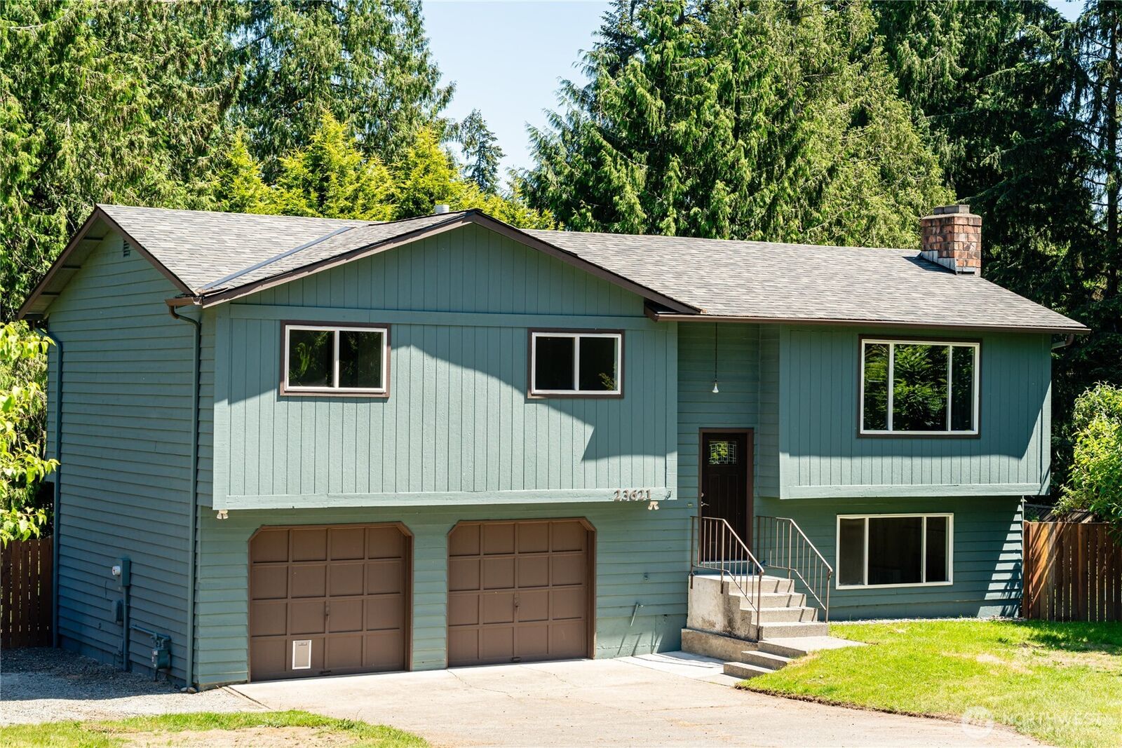 Property Photo:  23621  36th Place W  WA 98036 