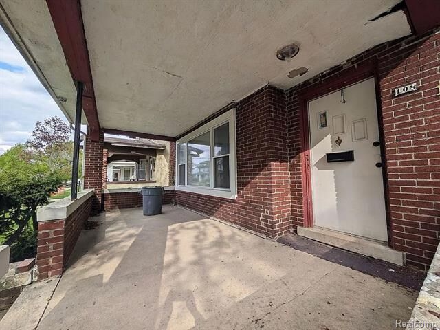 Property Photo: 108 Massachusetts Street MI 48203