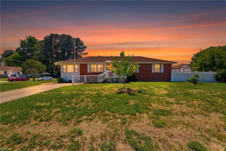 Property Photo: 26 Prince William Rd VA 23608